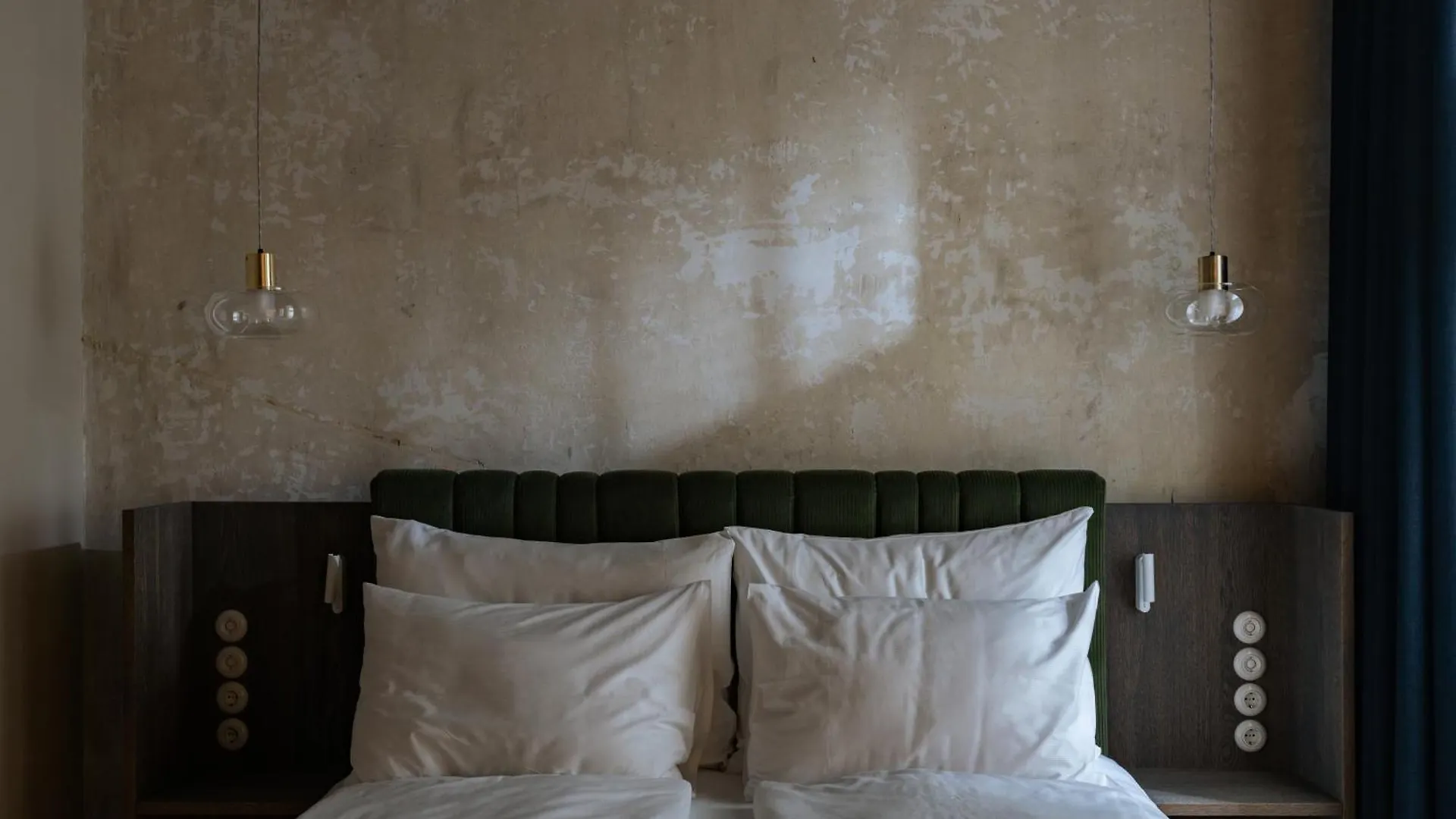 Rooms By Wolfensson - Boutique Hotel Vienna 5*,  Austria